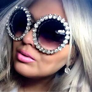 Elegant Crystal-Embellished Sunglasses